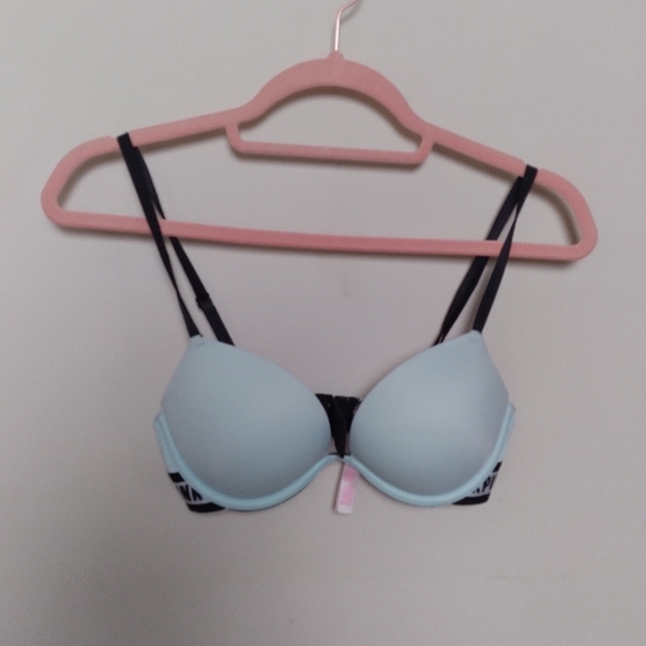 Pink Victoria's Secret Wear Everywhere Light Blue Spell Out Push Up Bra Size 32C - Picture 2 of 12